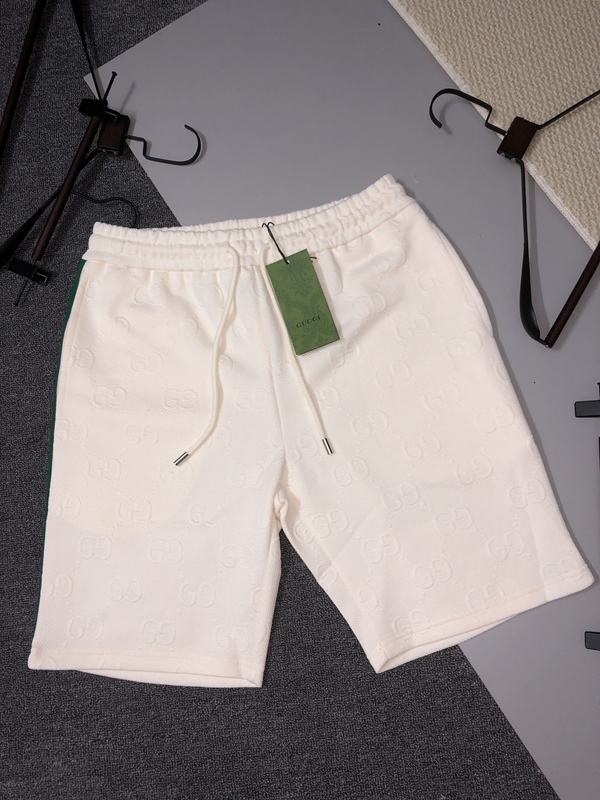 ブランドハーフパンツ正面デザイン